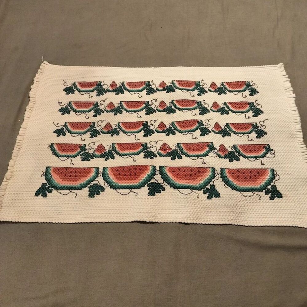 Vintage woven watermelon accent rug floor mat
